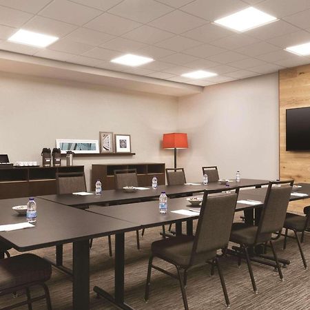 Country Inn & Suites By Radisson, Belleville, On Экстерьер фото